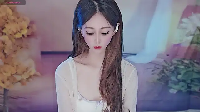 Aimee-520 online show from February 25, 1:10 pm