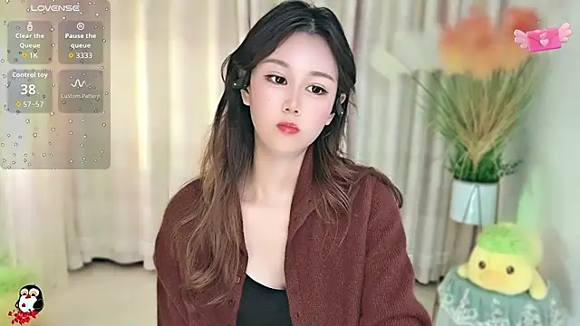 Aimee-520 online show from October 14, 11:58 pm