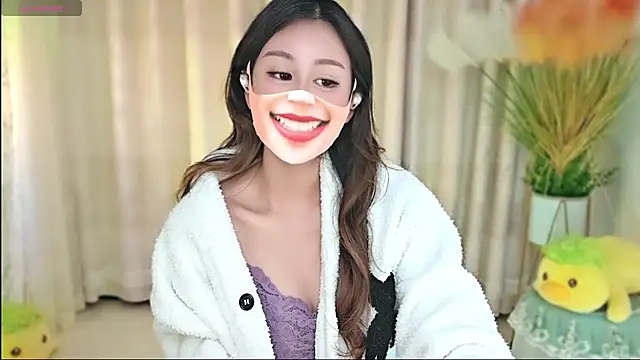 Snapshot of Aimee-520 chatting on November 7, 6:40 am Aimee-520 online show from November 7, 6:40 am