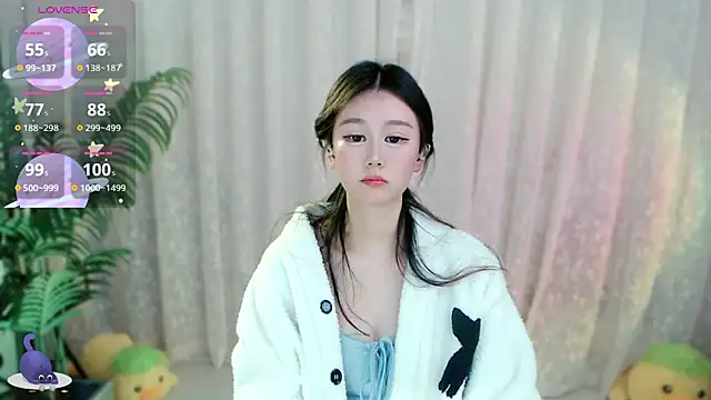 Aimee-520 online show from January 10, 7:47 am