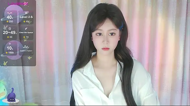 Aimee-520 online show from April 2, 12:51 am