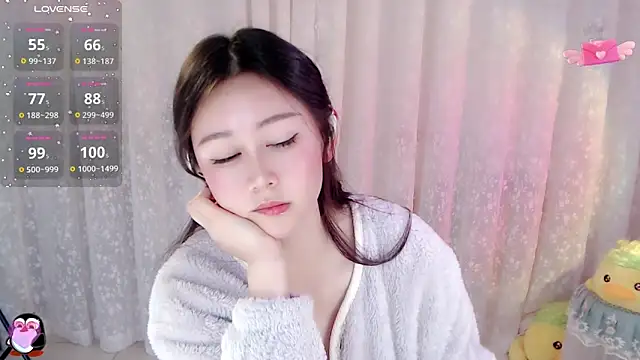 Aimee-520 online show from December 20, 7:22 am