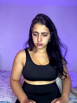 Alicia Ruiz online show from November 11, 6:36 pm