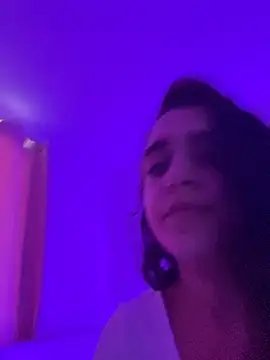 Alicia Ruiz online show from November 14, 10:02 pm