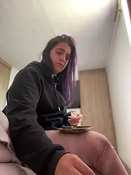 Alicia Ruiz online show from February 11, 6:08 pm