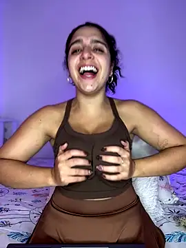 Alicia Ruiz online show from November 25, 6:19 pm