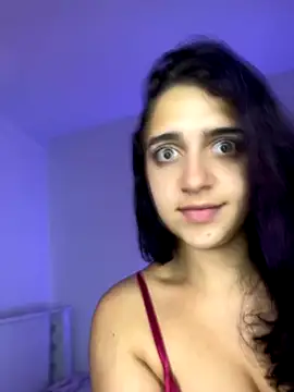 Alicia Ruiz online show from December 3, 5:56 pm