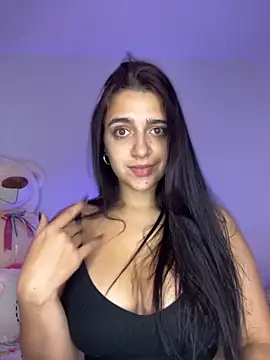 Snapshot of Alicia_Ruiz chatting on October 18, 4:42 pm Alicia Ruiz online show from October 18, 4:42 pm