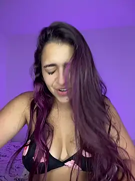 Snapshot of Alicia_Ruiz chatting on February 20, 12:36 pm Alicia Ruiz online show from February 20, 12:36 pm