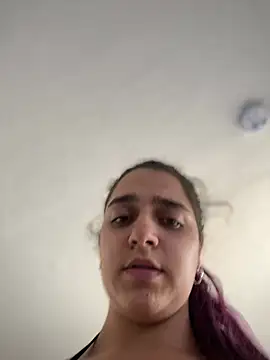 Snapshot of Alicia_Ruiz chatting on February 23, 12:08 am Alicia Ruiz online show from February 23, 12:08 am