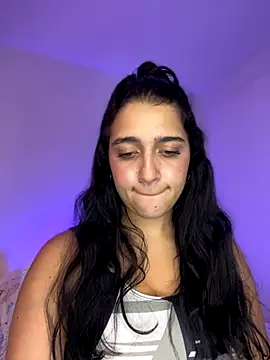 Snapshot of Alicia_Ruiz chatting on September 15, 6:08 pm Alicia Ruiz online show from September 15, 6:08 pm