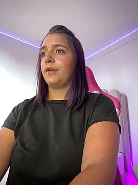 Alicia Ruiz online show from April 23, 8:10 pm