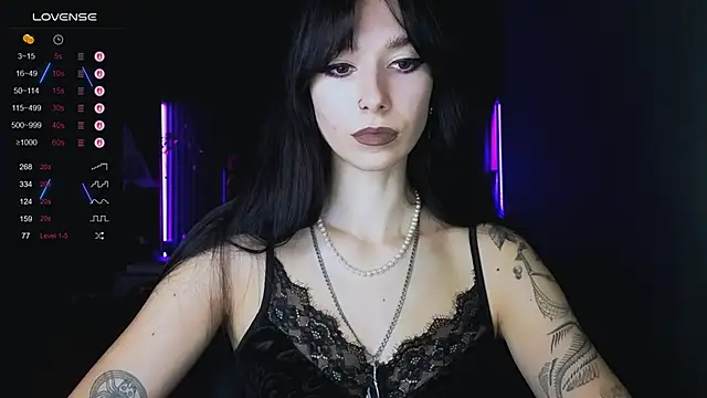 Snapshot of JillVerdon chatting on October 24, 6:40 pm JillVerdon online show from October 24, 6:40 pm