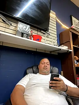 bigzae82 online show from October 1, 7:24 am