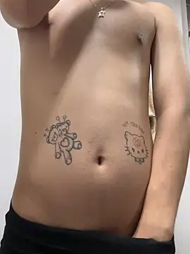 Snapshot of Blum_icee chatting on February 6, 5:40 pm Blum icee online show from February 6, 5:40 pm