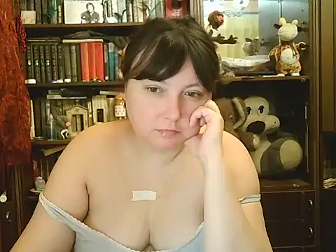 Snapshot of CarrieQPeach chatting on December 21, 5:47 pm CarrieQPeach online show from December 21, 5:47 pm