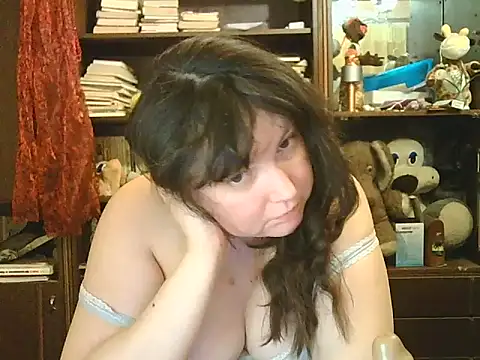 CarrieQPeach online show from March 7, 7:19 pm