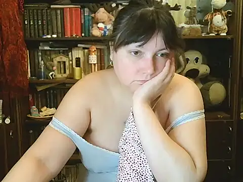 Snapshot of CarrieQPeach chatting on December 16, 9:19 pm CarrieQPeach online show from December 16, 9:19 pm