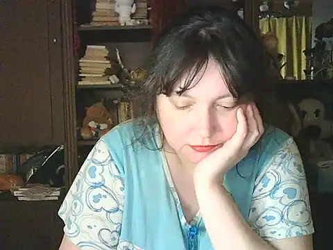 Snapshot of CarrieQPeach chatting on April 30, 8:49 pm CarrieQPeach online show from April 30, 8:49 pm
