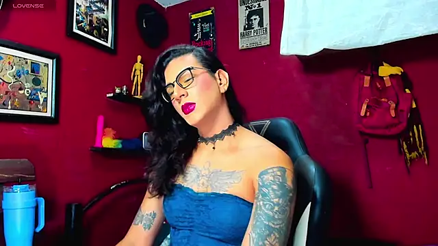 dariell smokesexx online show from September 9, 10:14 am