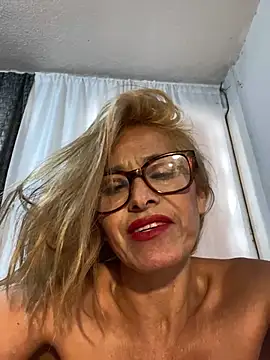 Snapshot of SahoryHorny chatting on February 17, 1:44 pm SahoryHorny online show from February 17, 1:44 pm