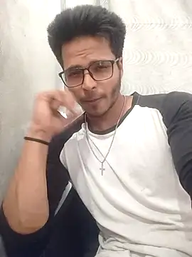 rounakhunk online show from March 19, 7:52 am