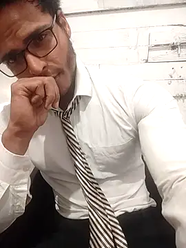 rounakhunk online show from March 25, 11:31 am