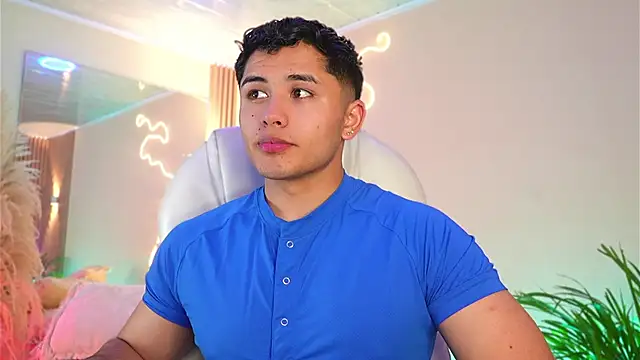 MatiasKorn online show from April 15, 4:40 am