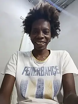 Snapshot of nzanizy chatting on June 10, 10:33 pm nzanizy online show from June 10, 10:33 pm