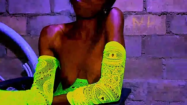 nzanizy online show from November 16, 8:57 pm