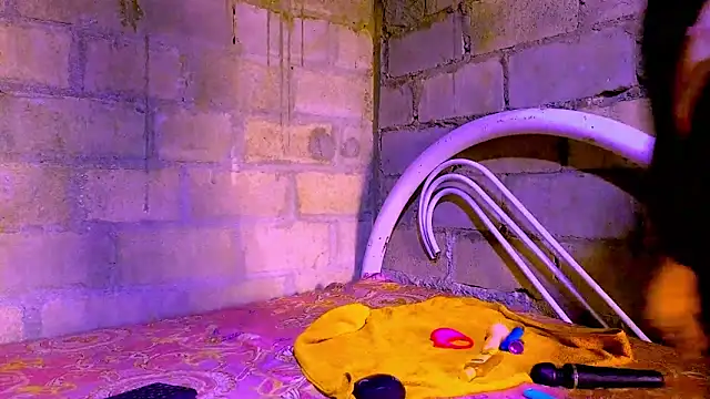 nzanizy online show from December 5, 11:20 am