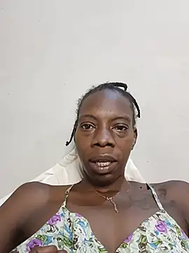 Snapshot of nzanizy chatting on June 24, 12:04 pm nzanizy online show from June 24, 12:04 pm