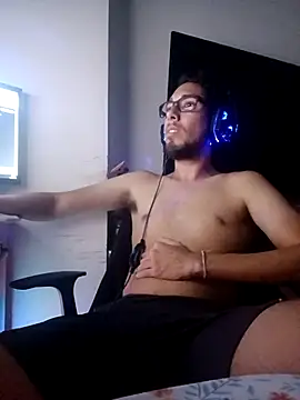 Mateusoliver7 online show from April 8, 11:39 pm