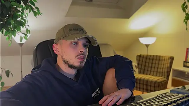 naked psy online show from November 15, 10:14 pm