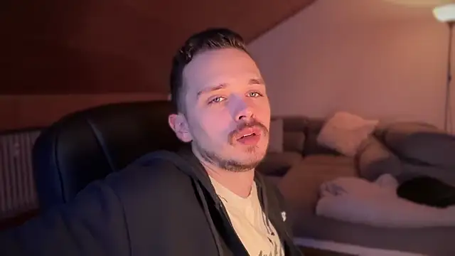 naked psy online show from February 7, 4:06 am