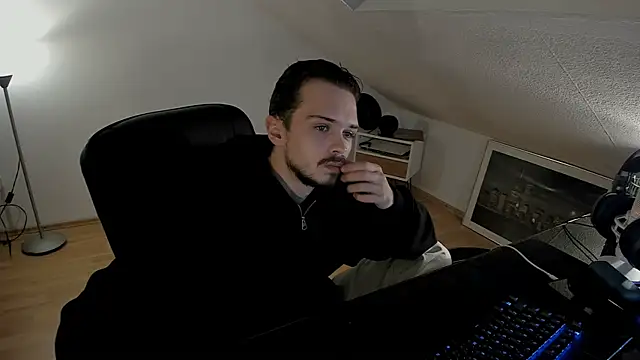 naked psy online show from October 24, 12:53 am