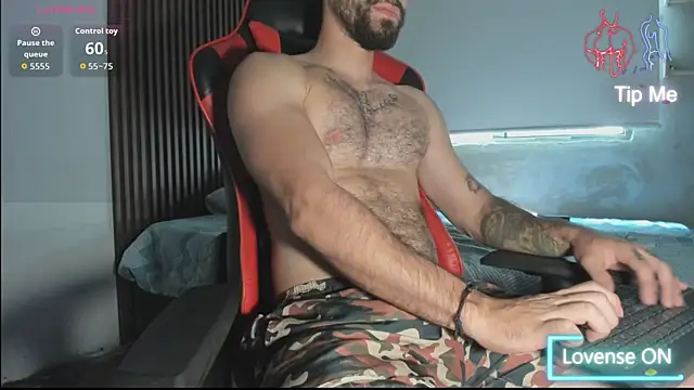 Snapshot of lil_faker420 chatting on July 16, 7:11 pm lil faker420 online show from July 16, 7:11 pm