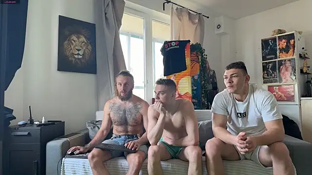 rusbigpaul online show from April 22, 6:20 am
