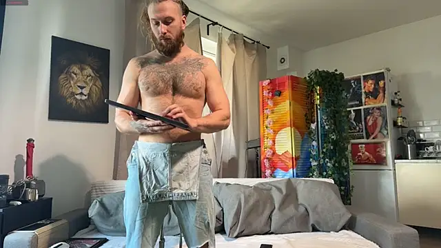 rusbigpaul online show from April 13, 6:50 am