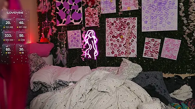 BlueCherryy online show from October 16, 7:22 pm
