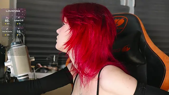 BlueCherryy online show from November 11, 6:58 pm