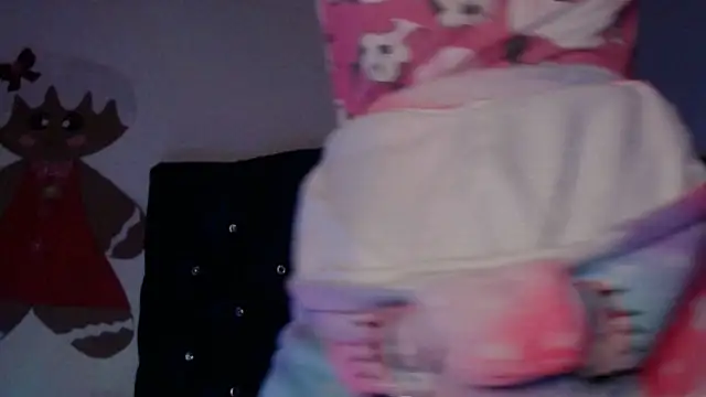 69liamilk69 online show from January 14, 5:11 am