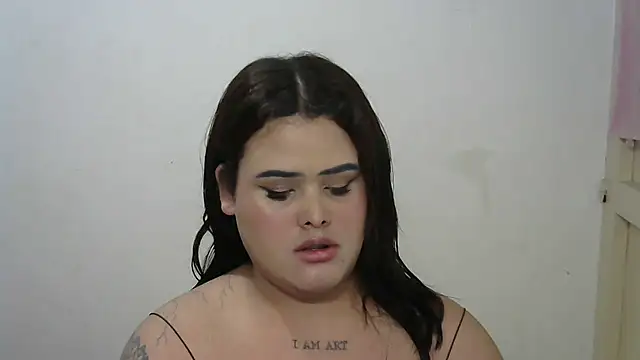 Snapshot of antonellasex1998 chatting on February 22, 9:26 pm antonellasex1998 online show from February 22, 9:26 pm
