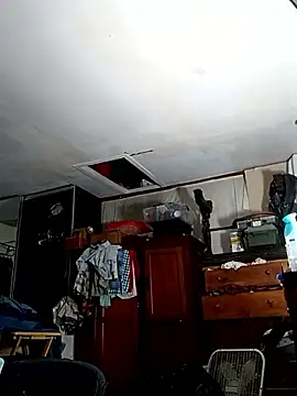 ColdVisitor online show from April 14, 6:29 am