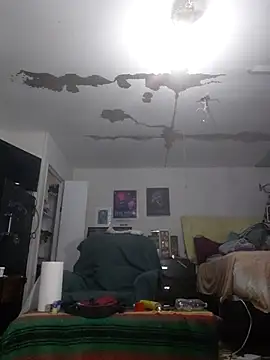 ColdVisitor online show from March 18, 11:48 pm