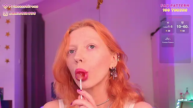 Snapshot of Circus_Princess chatting on February 22, 2:17 am Circus Princess online show from February 22, 2:17 am
