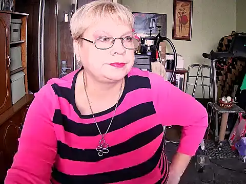 LOLA8888 online show from October 20, 11:33 am