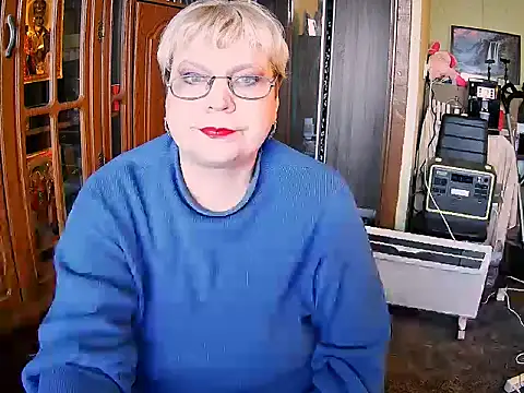 LOLA8888 online show from November 3, 11:58 am