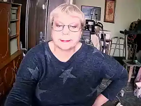 LOLA8888 online show from November 19, 12:05 pm