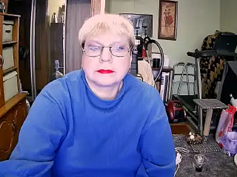 LOLA8888 online show from October 28, 11:53 am